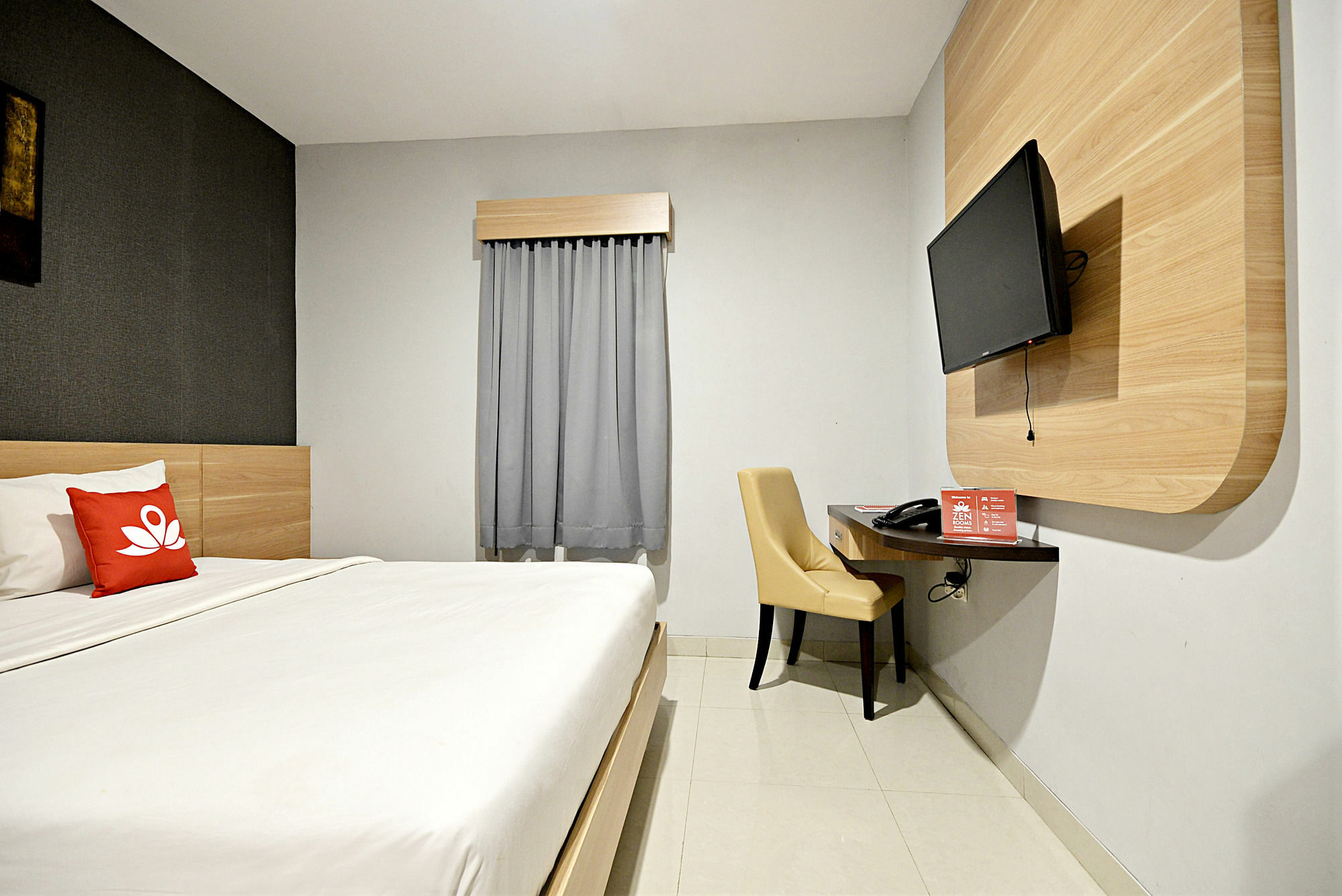 Zen Rooms Cipete Safin Inn Cilandak (Jakarta) Exterior foto
