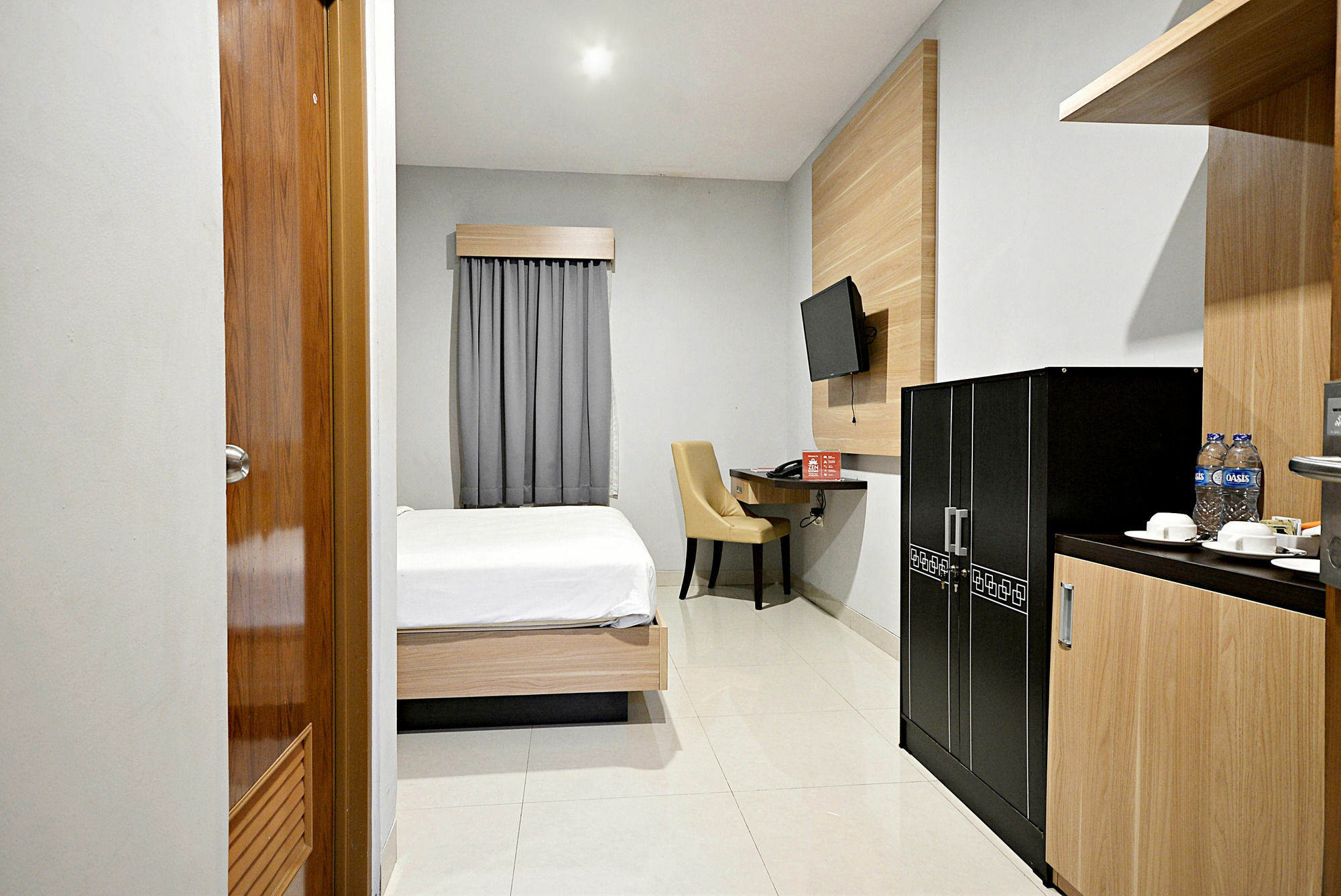 Zen Rooms Cipete Safin Inn Cilandak (Jakarta) Exterior foto