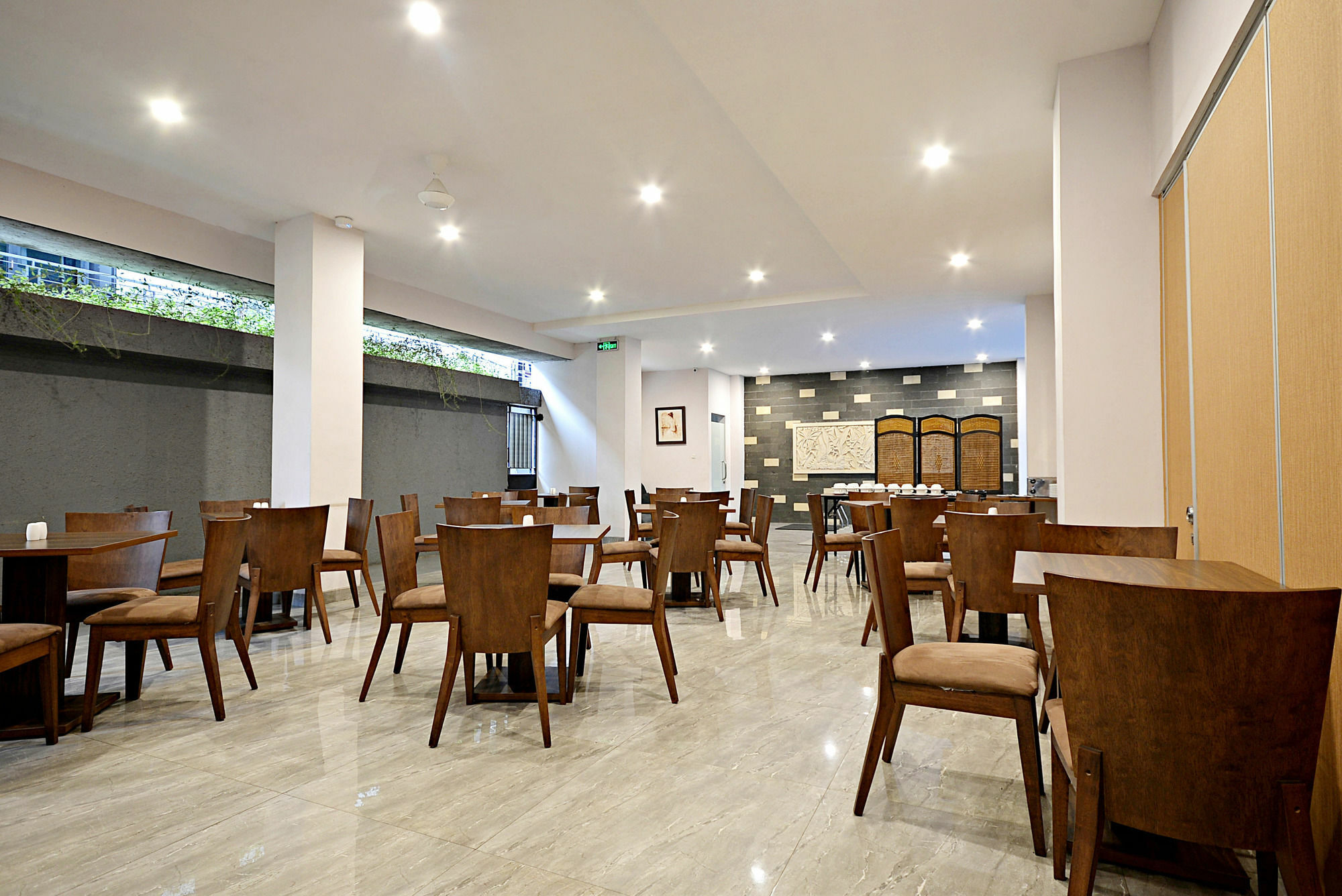 Zen Rooms Cipete Safin Inn Cilandak (Jakarta) Exterior foto