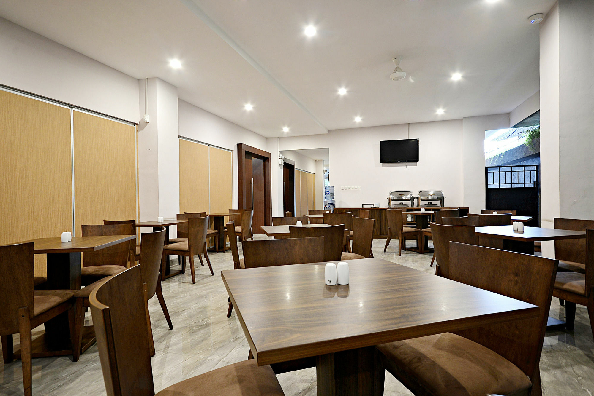 Zen Rooms Cipete Safin Inn Cilandak (Jakarta) Exterior foto
