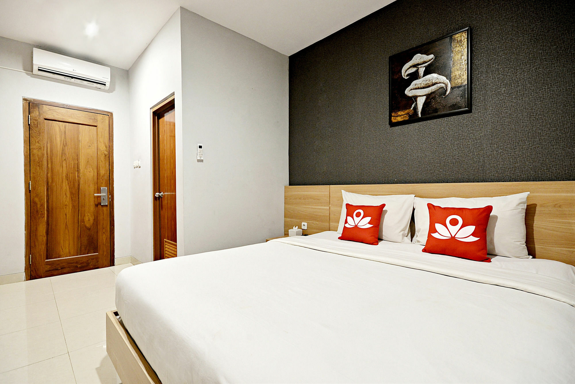 Zen Rooms Cipete Safin Inn Cilandak (Jakarta) Exterior foto